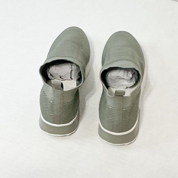 Nicole Miller NY NWB Sz 8 Light Grey Knit Slip On Shoes - Picture 6 of 8